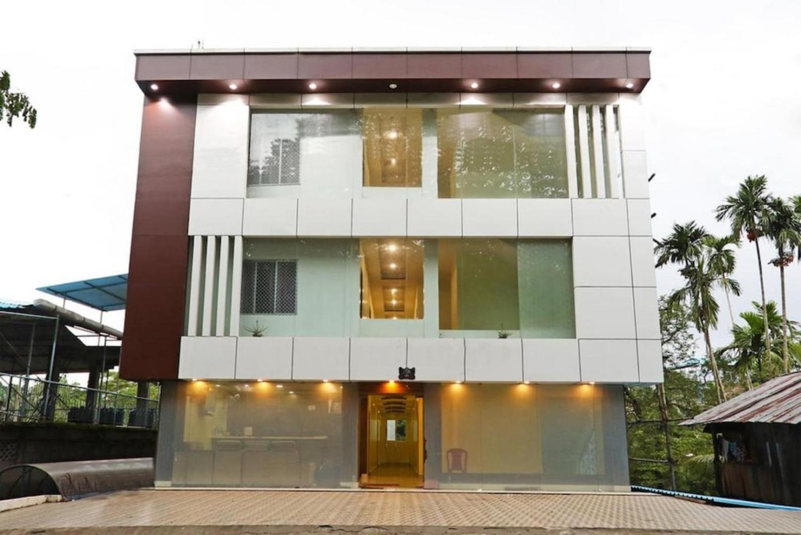 Hotel King Safire , Порт Блеър Екстериор снимка